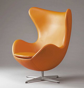 Fritz Hansen Egg chair by Arne Jacobsen